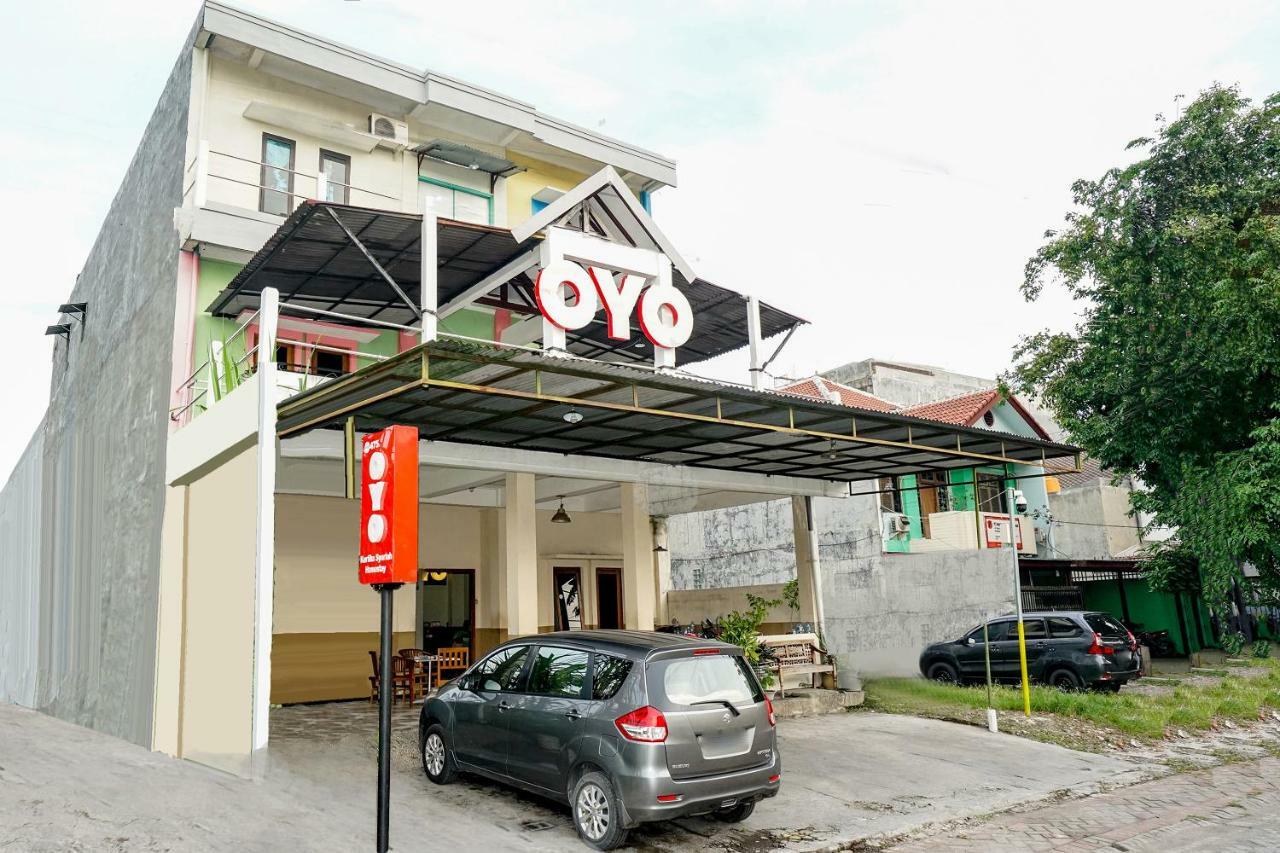 Oyo 475 卡迪卡伊斯兰家庭旅馆 泗水 外观 照片